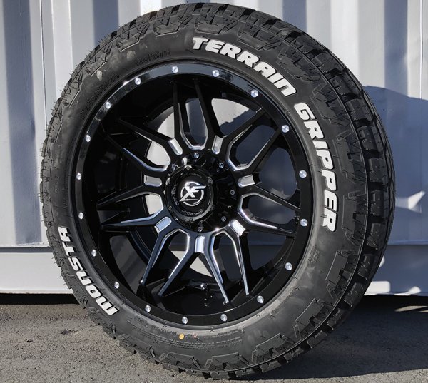 20x10 ハイラックス GUN125 XF OFFROAD XF222 20インチマッドタイヤ