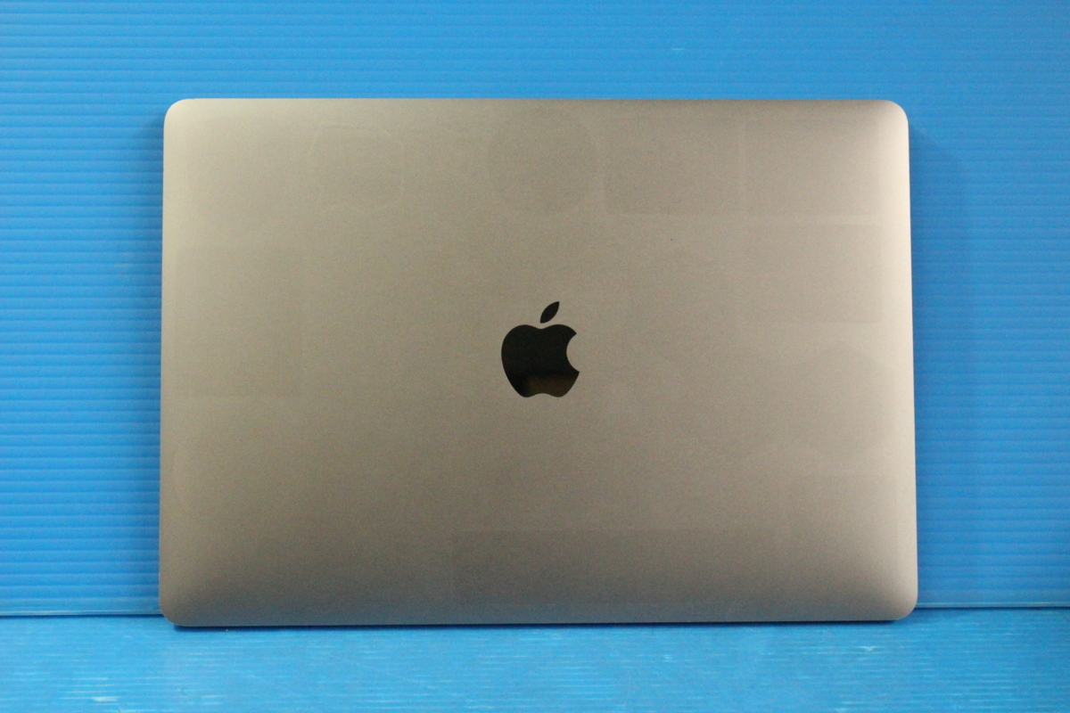 □Apple□ MacBook Pro (13-inch， 2017， Thunderbolt 3ポートx 2 