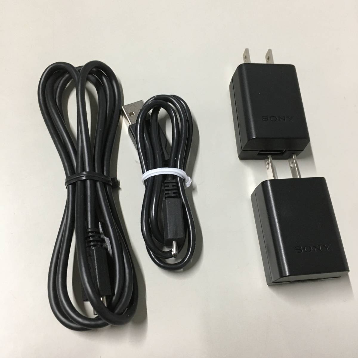 ■SONY HUIS-100RC スマートリモコン HUIS REMOTE CONTROLLER ソニー 黒 ブラック　【22/0527/03 SONY ソニー | トップページ HUIS-100RC&frasl;B SONYソニー☆学習マルチリモコン「HUIS-100RC」☆クレードル付（HUIS