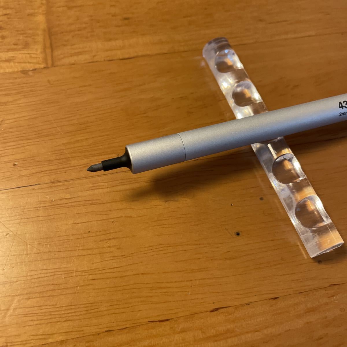 新品 廃盤 フエキ METAPHYS メタフィス locus ローカス 43020 2.0mm 芯 