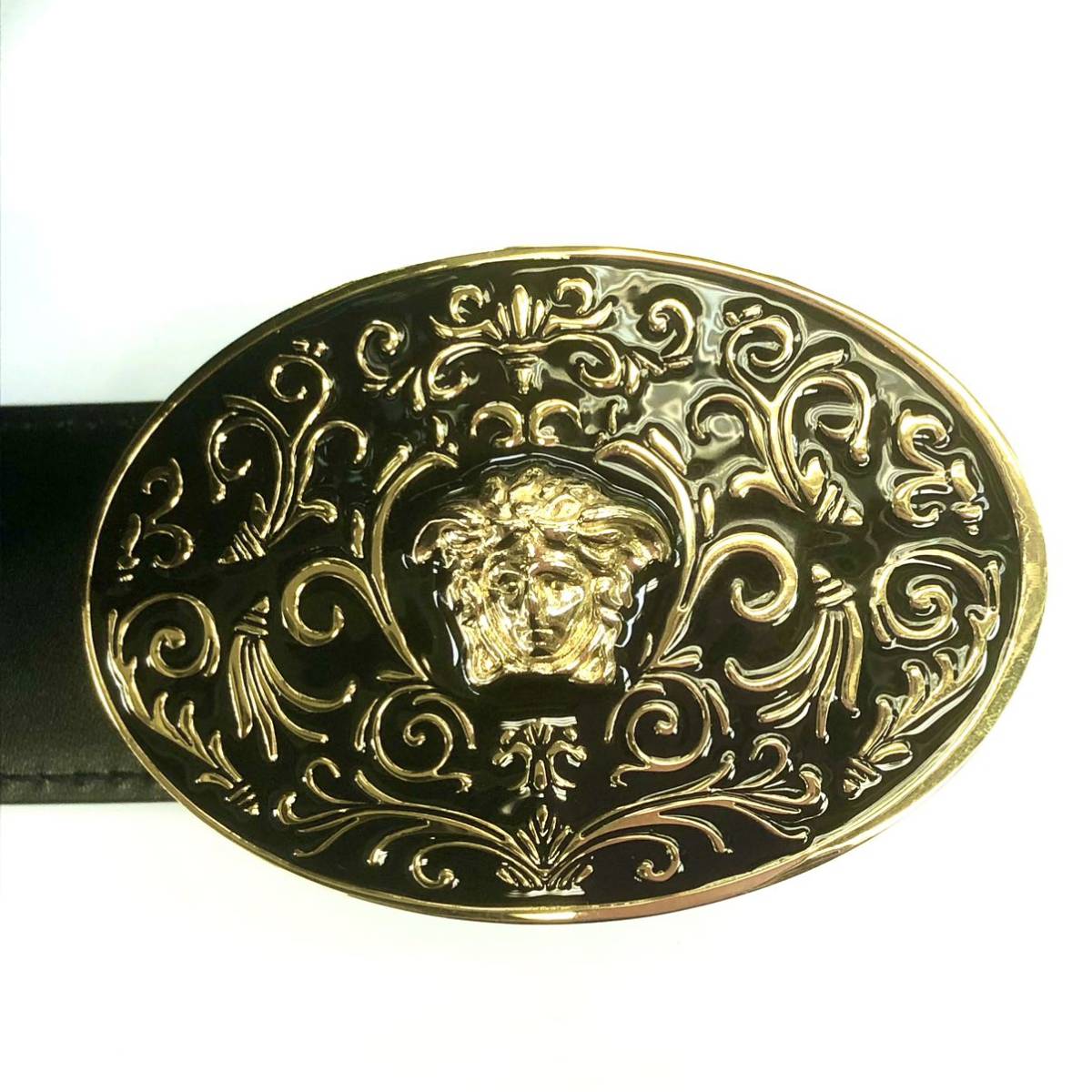 中古 VERSACE ヴェルサーチ ベルト エナメル メデューサ GP ゴールド