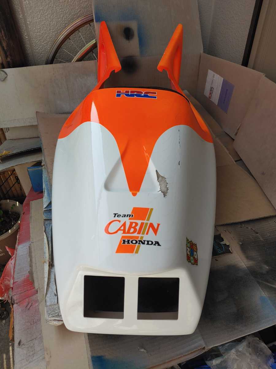 rvf400 nc35 シルエットジャパン製 シングルシートカウル 未塗装 RVF400 シルエットジャパン シングルシートカウル CABINカラー FRP