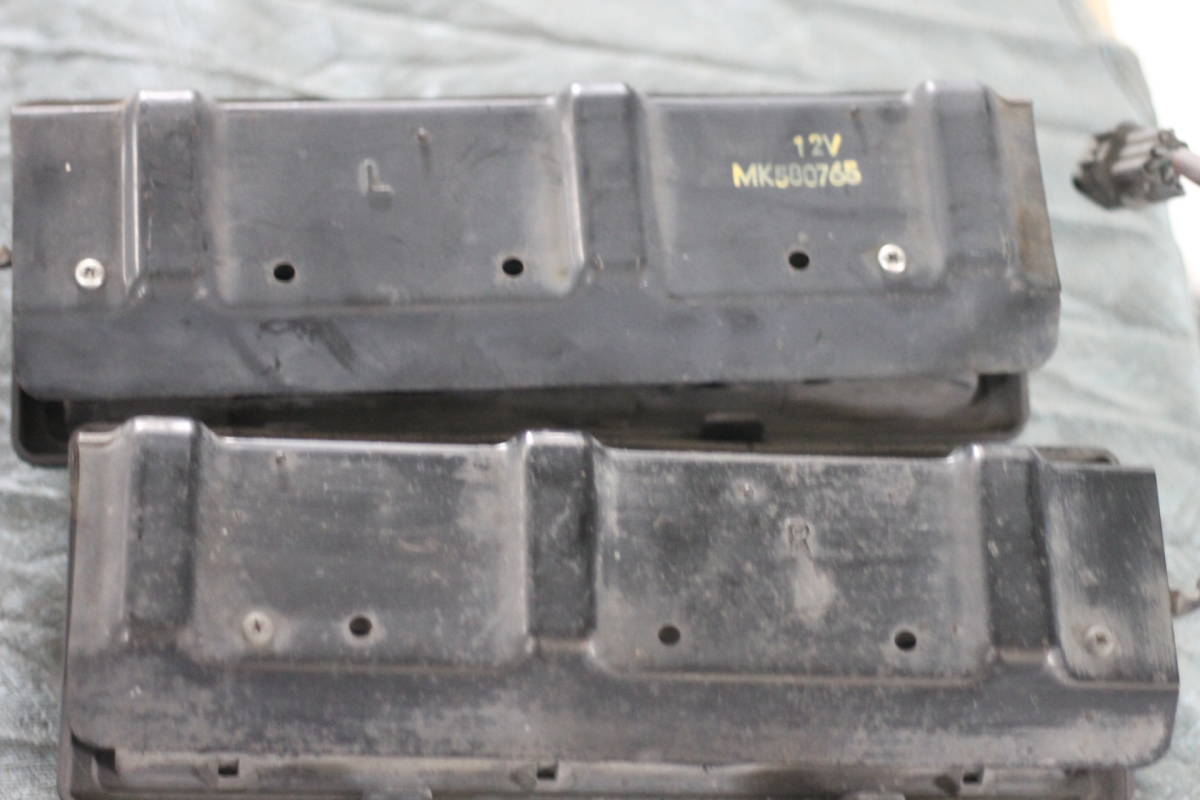 464 三菱ふそう キャンター テールランプ 左右セット 12V 中古美品 