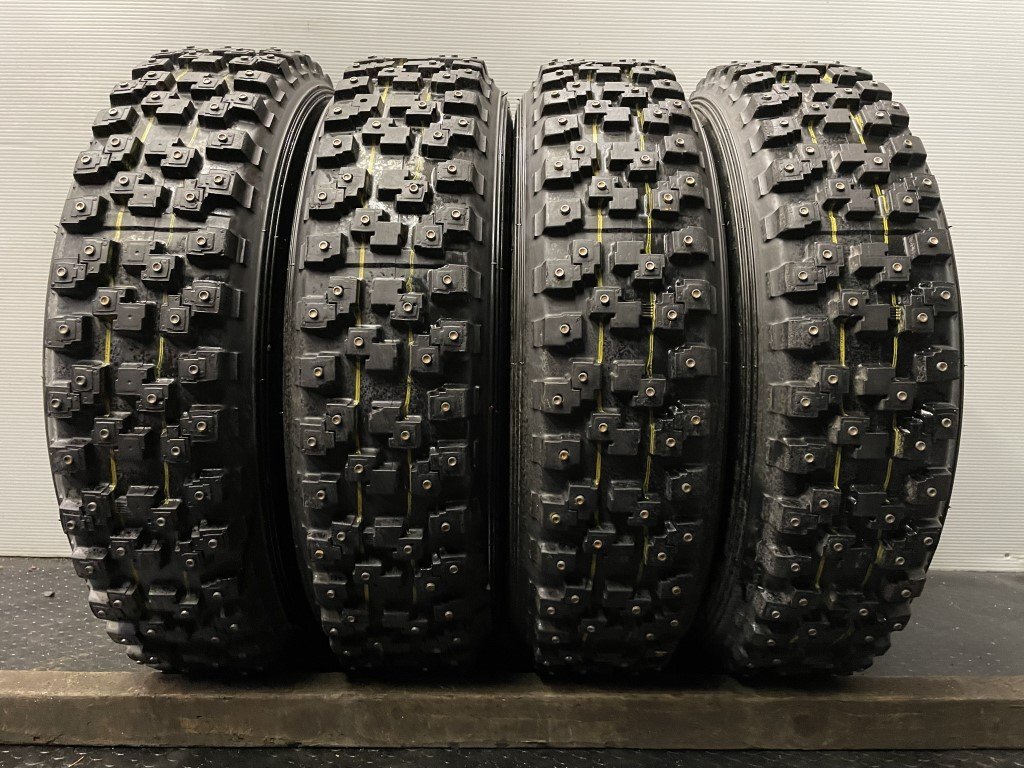 お話中　165/80 R13  ダンロップ　SP SPORTS 51-R スパイク 2本 DUNLOP SP SPORT 51-R 165/80R13 13インチ スパイクタイヤ 4本 バリ溝