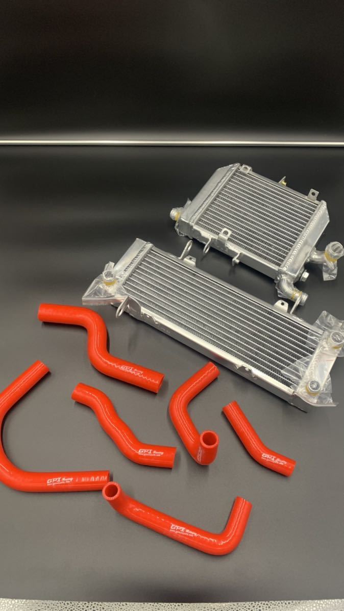  VFR400 RVF400アルミラジエター NC30 NC35 ラジエーターホースset(ラジエーター)｜売買されたオークション情報、yahooの商品情報をアーカイブ公開 - オークファン ホンダ用