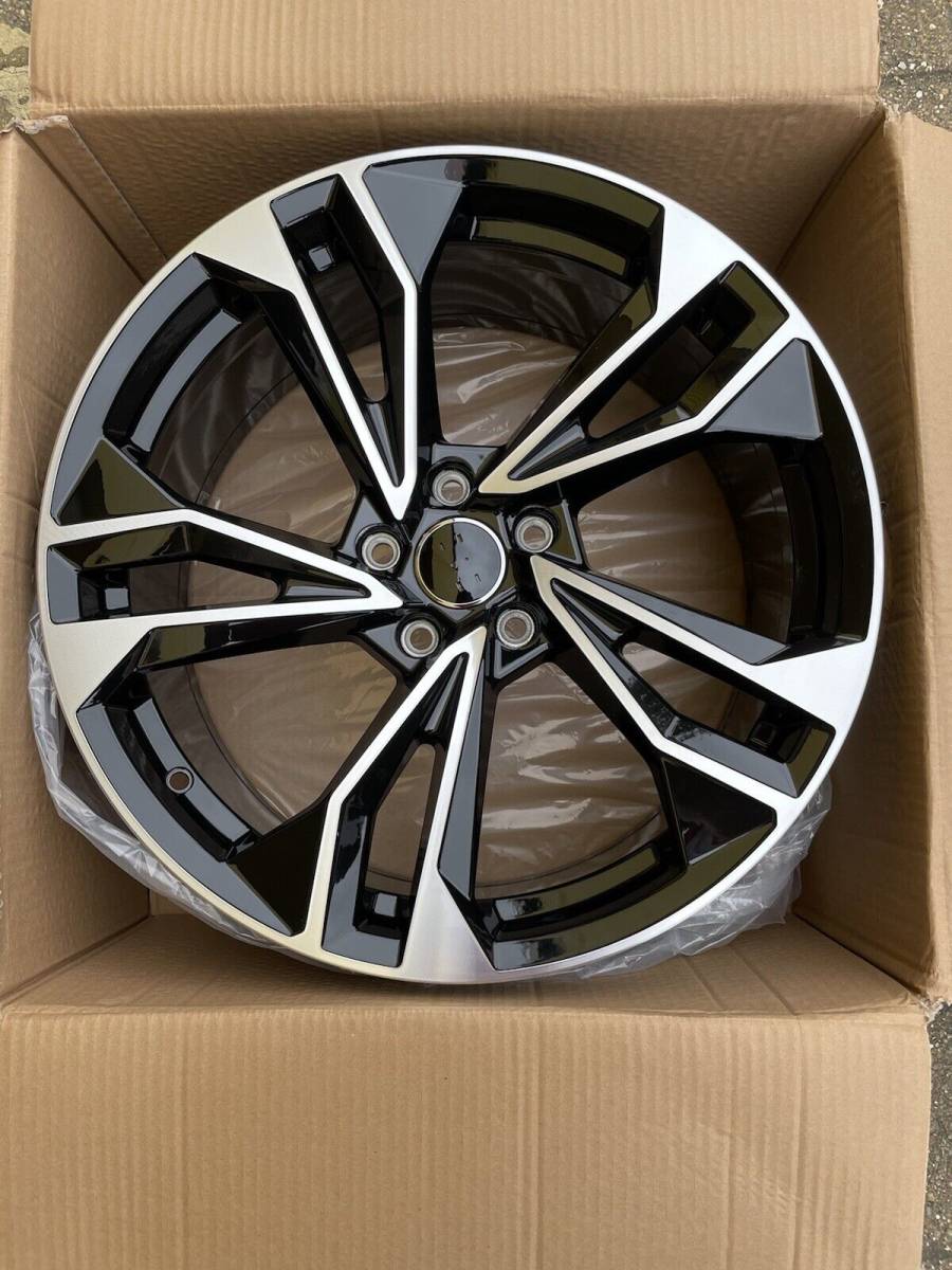 AUDIアウディ用 20インチホイールSET(4本) A5/A6/A7/A8/S5/S6/S7/