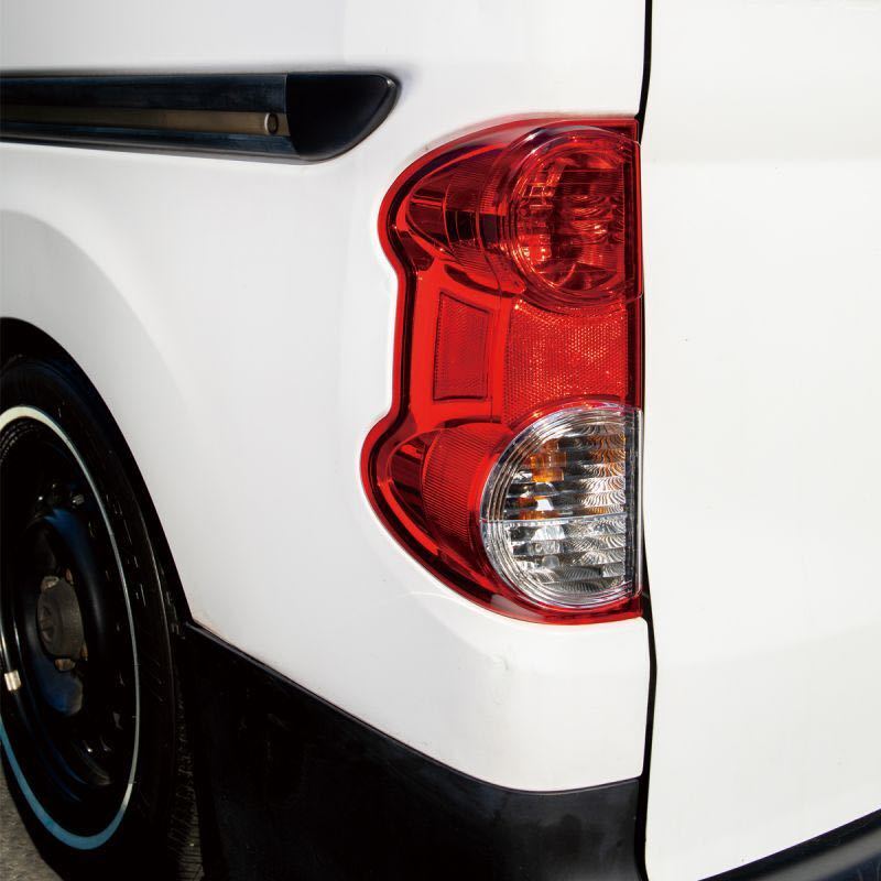 NISSAN NV200 USテールライトレンズ 日産 USテールレンズ 左右セット 