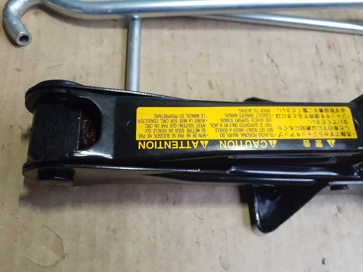 AZR60 車載ジャッキ パンタグラフジャッキ 車載工具 1100kg ヴォクシー