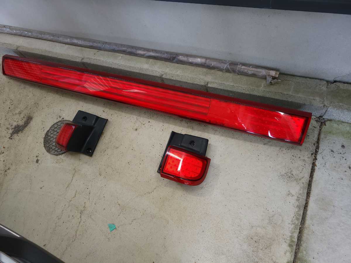 e51エルグランド LEDテールランプ エルグランド E51 テールランプ 右