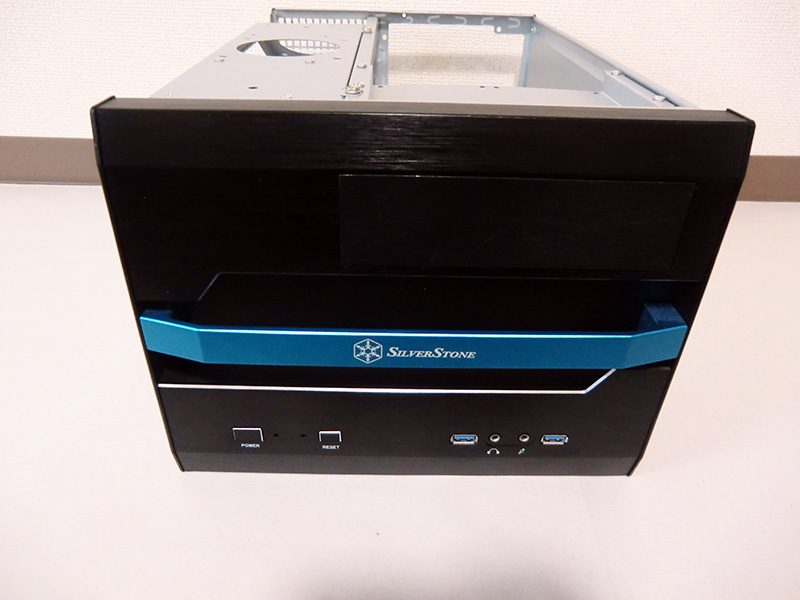 SilverStone Sugoシリーズ SST-SG12B MicroATXケース SilverStone SG12