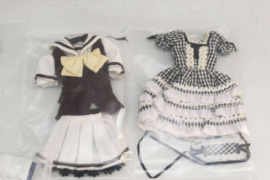 詳細不明 ドール用 女子高生 制服 ウェイトレス 衣装 まとめ タバコ臭あり 375f21 カスタムドール 売買されたオークション情報 Yahooの商品情報をアーカイブ公開 オークファン Aucfan Com