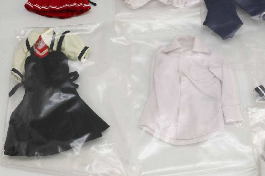 詳細不明 ドール用 女子高生 制服 ウェイトレス 衣装 まとめ タバコ臭あり 375f21 カスタムドール 売買されたオークション情報 Yahooの商品情報をアーカイブ公開 オークファン Aucfan Com