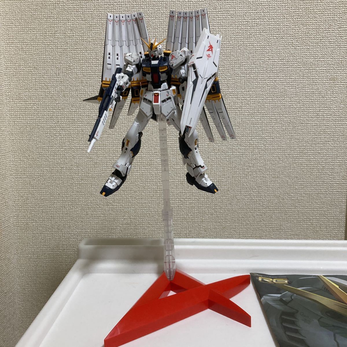 1/144 RG RX-93 νガンダム 完成品 プレバン ダブル・フィン