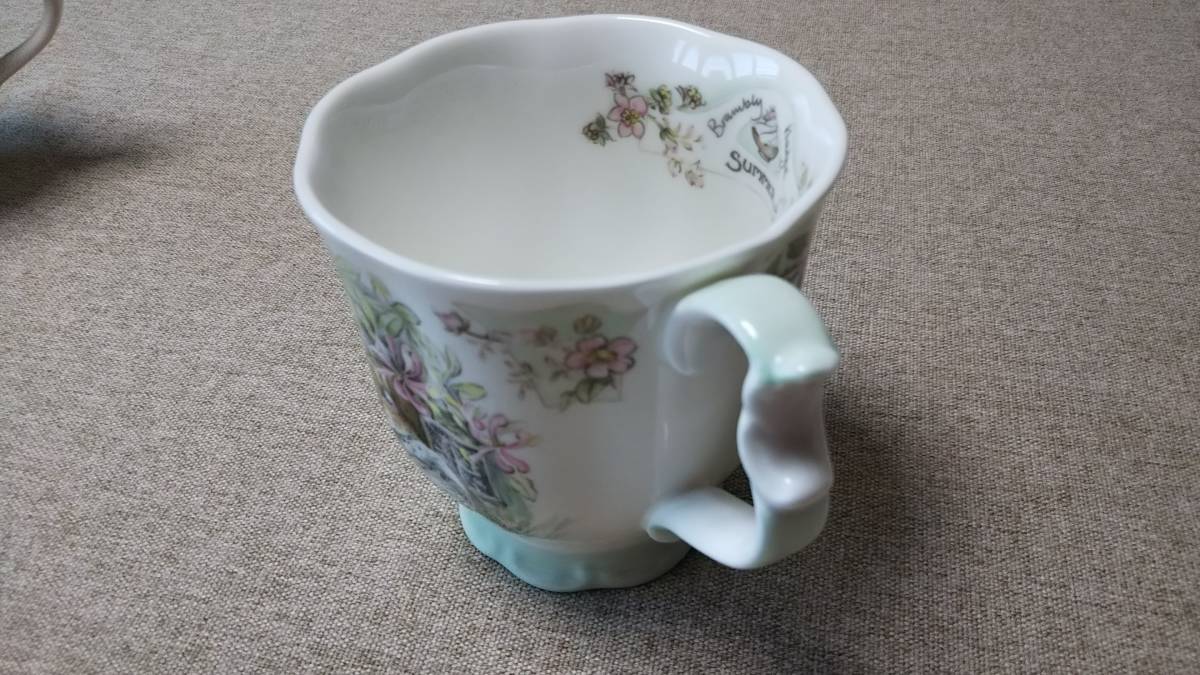 ロイヤルドルトン マグカップ春夏秋冬 ロイヤルドルトンROYAL DOULTON