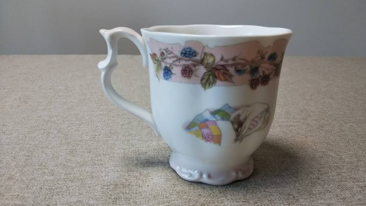 ロイヤルドルトン マグカップ春夏秋冬 ロイヤルドルトンROYAL DOULTON