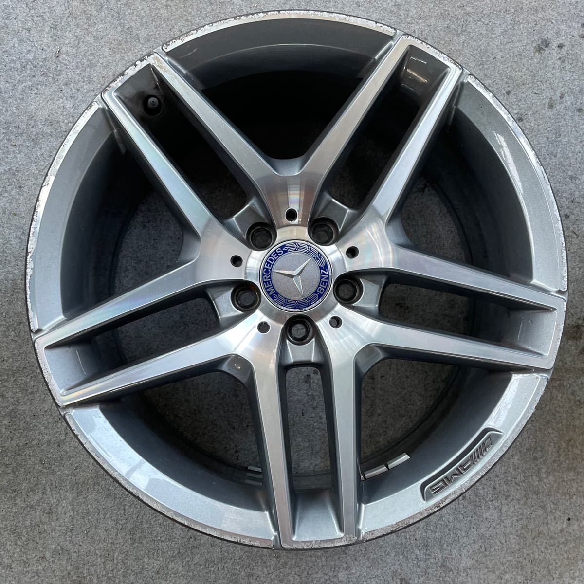 メルセデスベンツ AMGタイプ19インチ 8.5J 荒っぽ 9.5J +38 112
