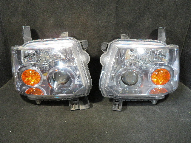 三菱　E Kスポーツ　自動車用 ヘッドライト 左右セット 即決】☆送料込☆ ekスポーツ CBA-H82W 純正 HID ヘッド ランプ ライト