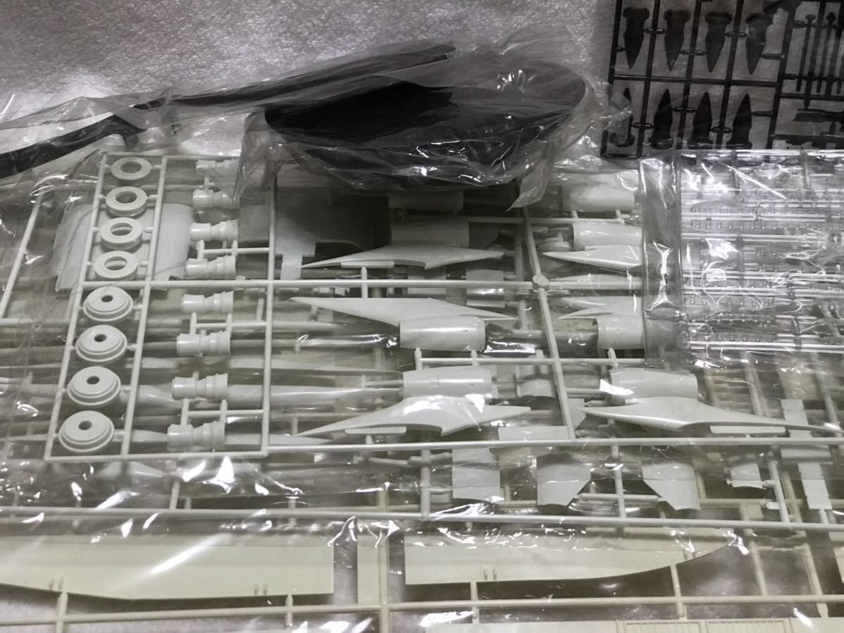 童友社 1/100 JAL 日航 プラモデルB747ジャンボ 未組立 旅客機 模型