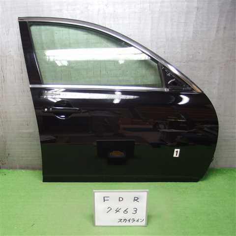 送料無料 H23年 スカイライン V36 フロントドア 右 R  即決