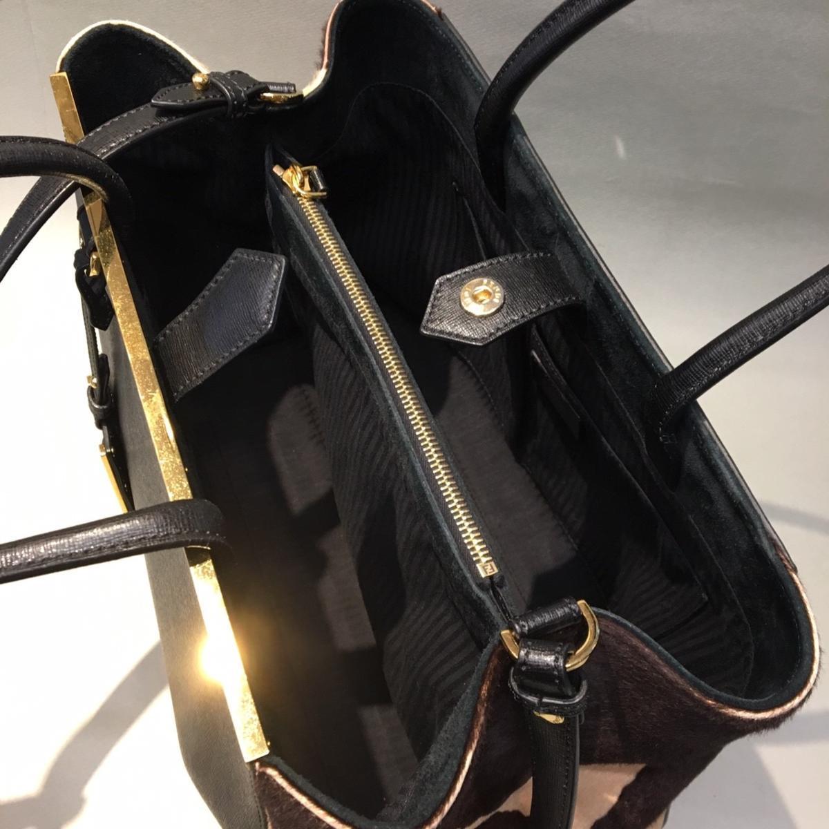 質マルタカ FENDI フェンディ 2 JOURS トゥージュール カーフ×ハラコ 