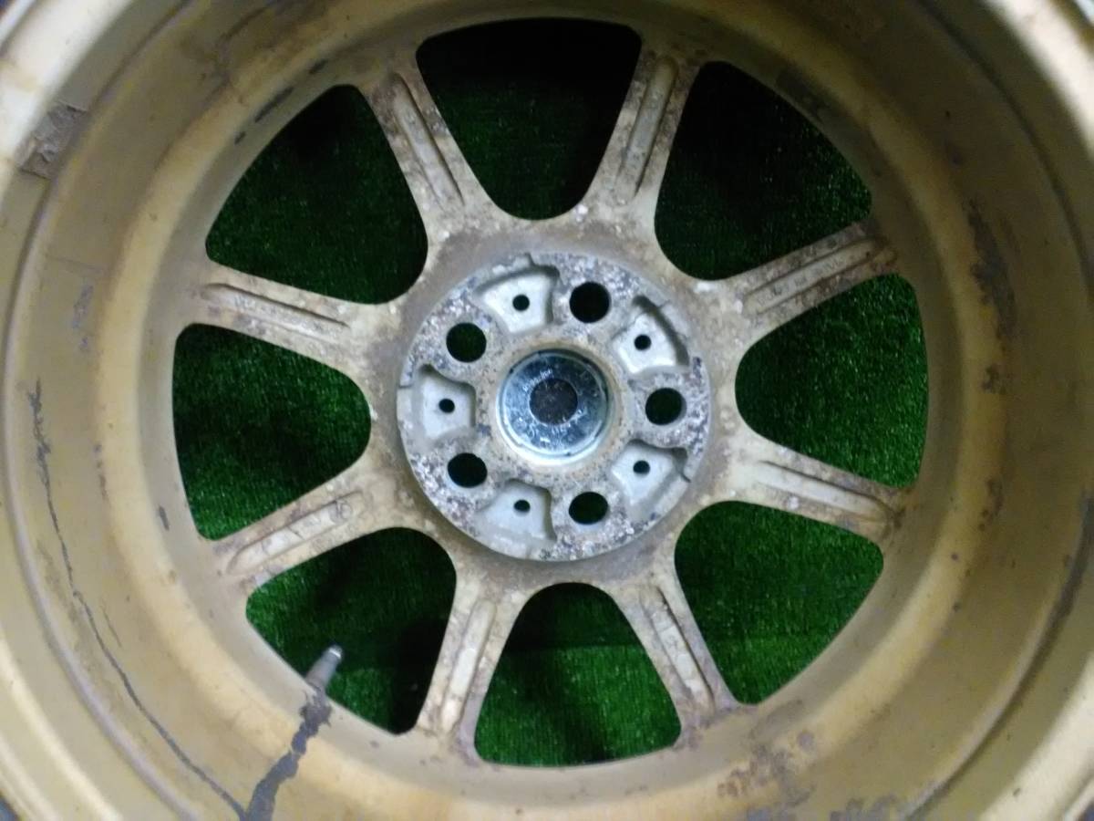 プリウス等に ダンロップ WINTERMAXX WM01 195/65R15 汎用アルミ 15×6J