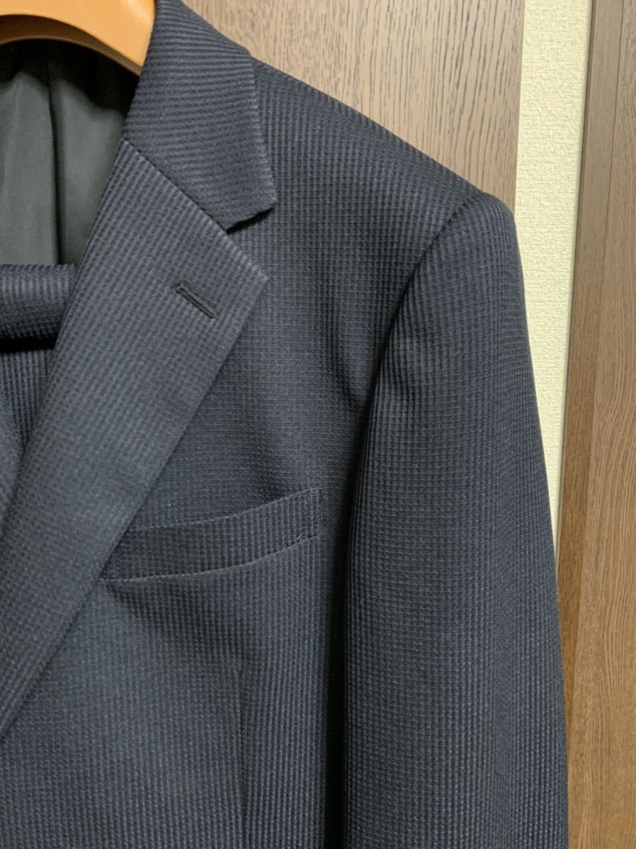 最終値下げ！BB5新品未使用！快適夏仕様のウォッシャブルスーツ。軽快、ストレッチ、涼感を是非お試しください。