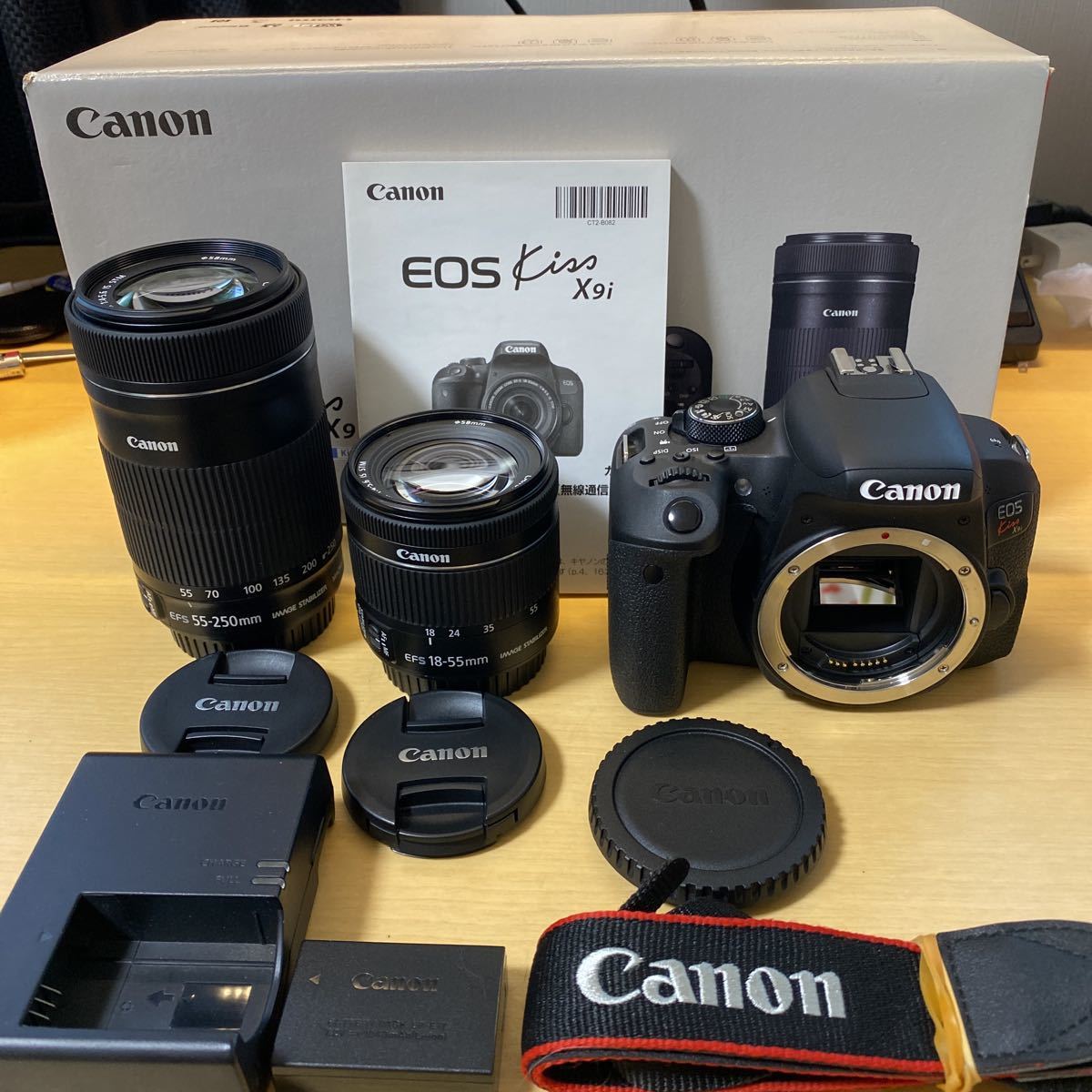 Canon EOS Kiss X9i ダブルズームキット(キヤノン)|売買された Canon EOS Kiss X9i ダブルズームキット(キヤノン)|売買された