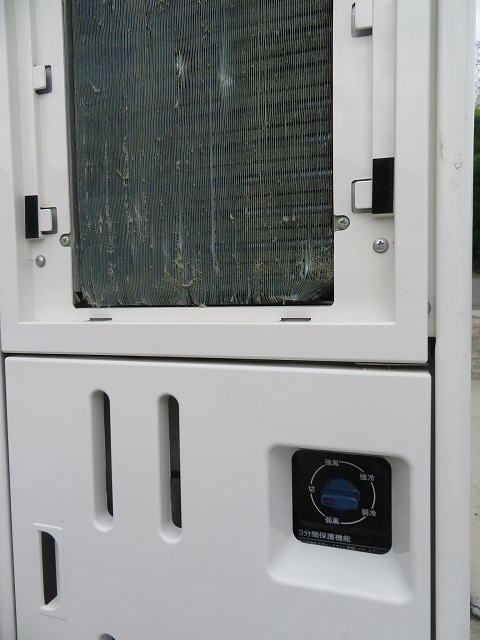 K☆Haier スポットエアコン　JA-SP25G　冷房専用　床置型　13年製　クーラー　動作OK 冷房専用 JA-SP25V-W(ホワイト) 床置型スポットクーラー Haier(ハイアール) 1個 ハイアールの通販