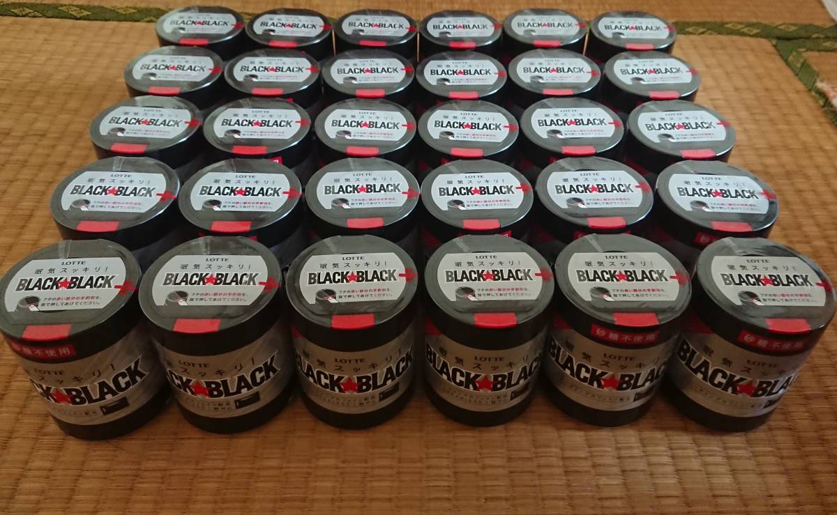 ロッテ ブラックブラック ボトルガム 140g×30個セット ワンプッシュ