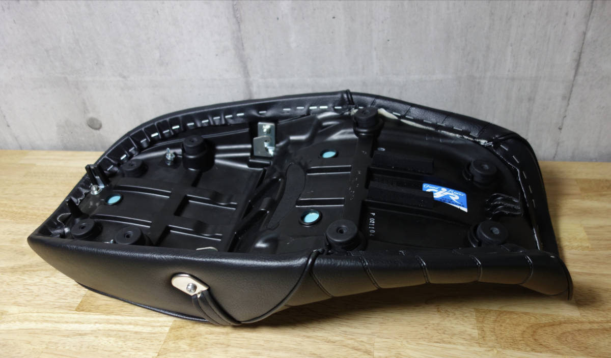 Archi シート タック ロール アーキ Z900RS ARCHIシート タックロール