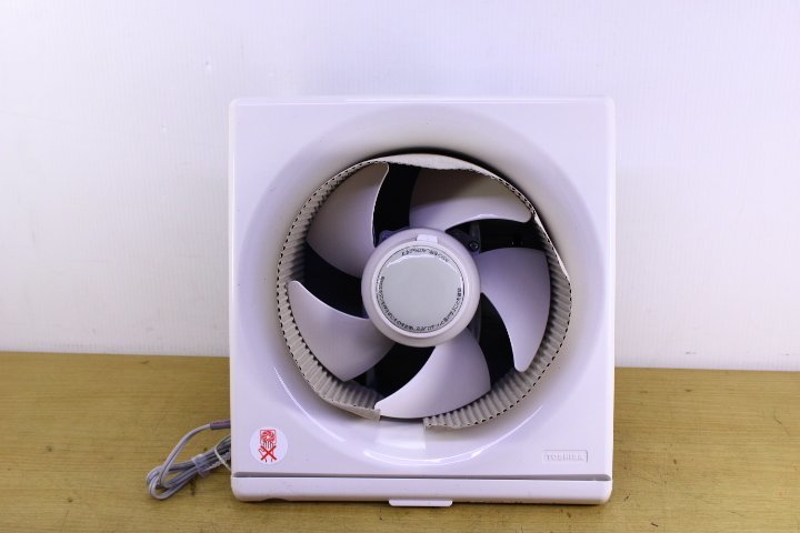 ○未使用 TOSHIBA 東芝 VFH20H2 一般形換気扇 連動式 排気 20cm羽 台所 