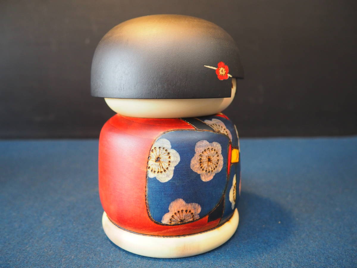 創作こけし 関口三作 「寒椿」 約16.5cm 現代の名工 三作木仮子 木札付