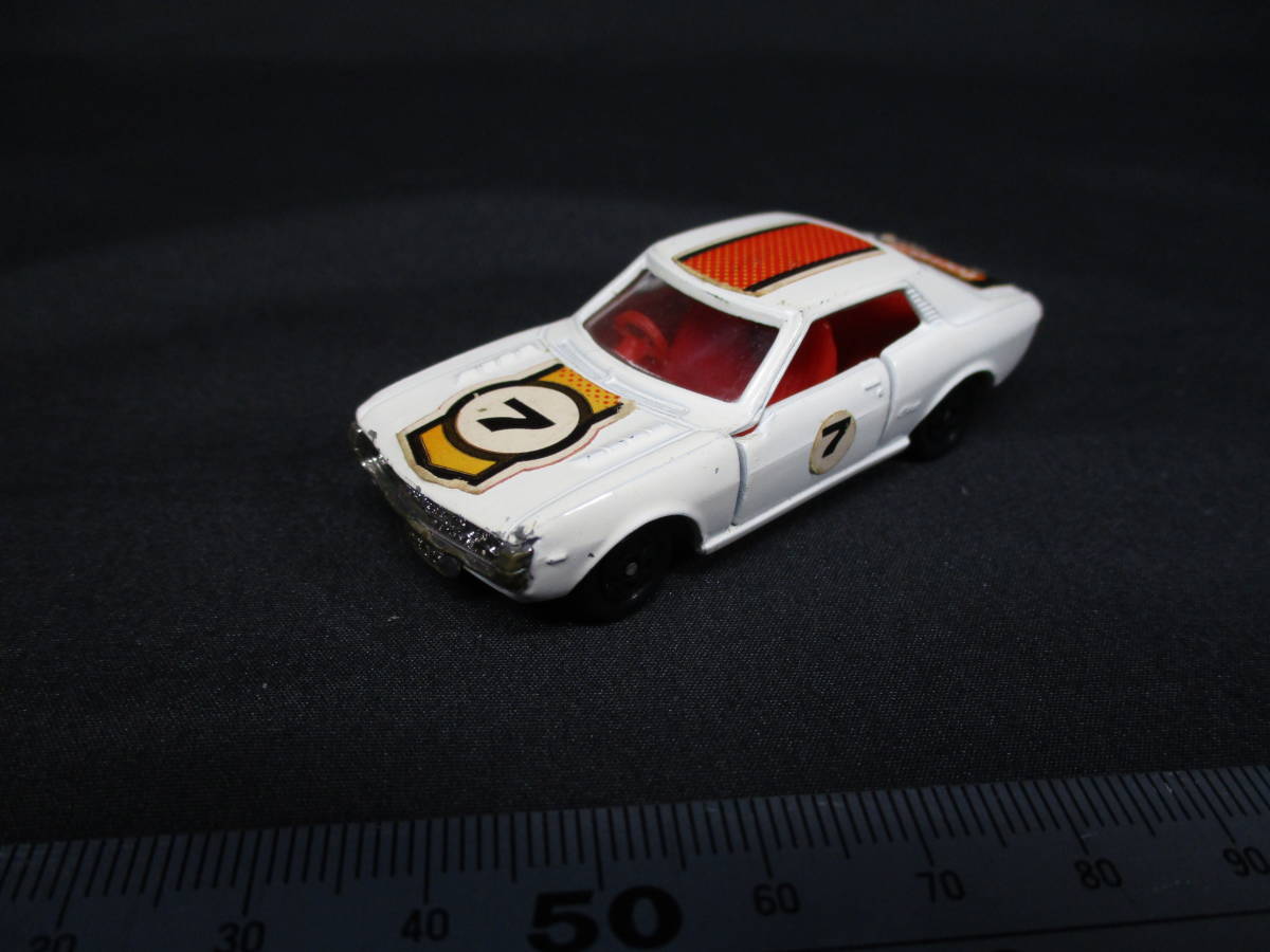 トミカ 26-1 セリカ1600GT 白色 日本製 スタント専用車 トミカ 26 トヨタ セリカ 1600GT スタント専用車? 箱なし 日本製