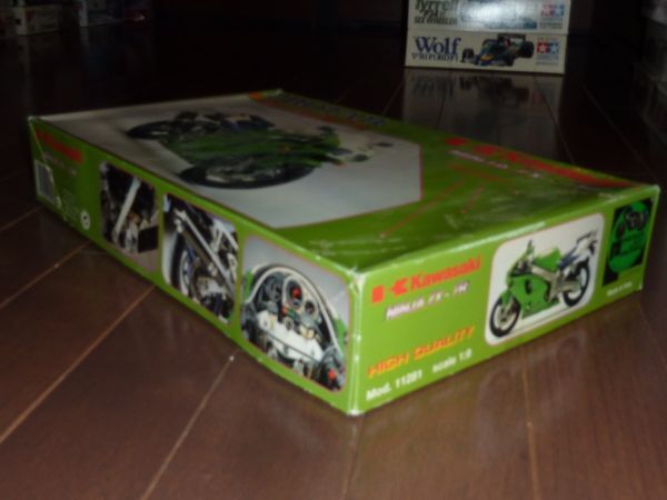 1/9 カワサキ ZX-7R ニンジャ プロター ハイクオリティ PROTAR