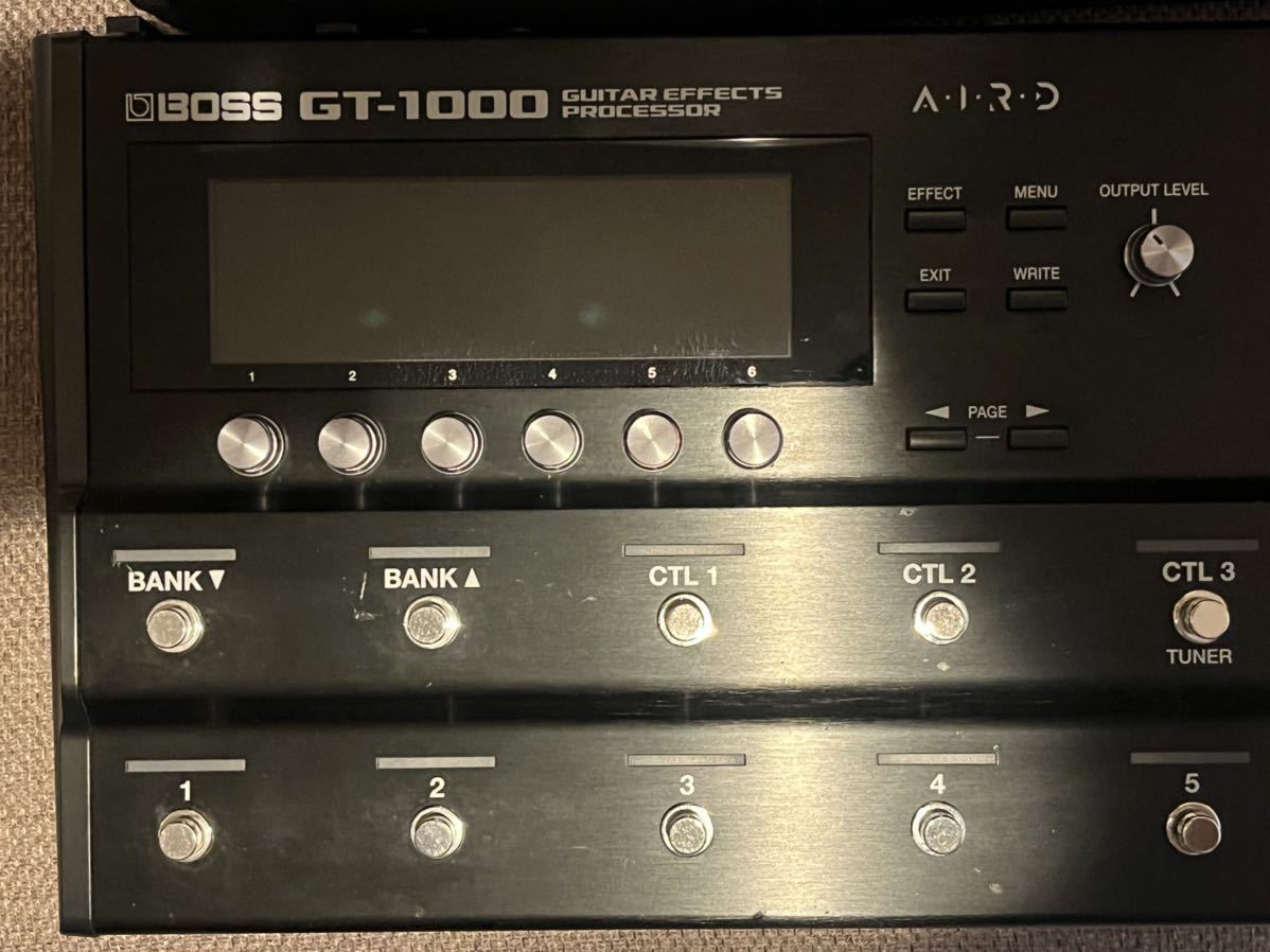 驚きの価格 BOSS GT-1000 GUITAR EFFECTS PROCESSOR マルチ