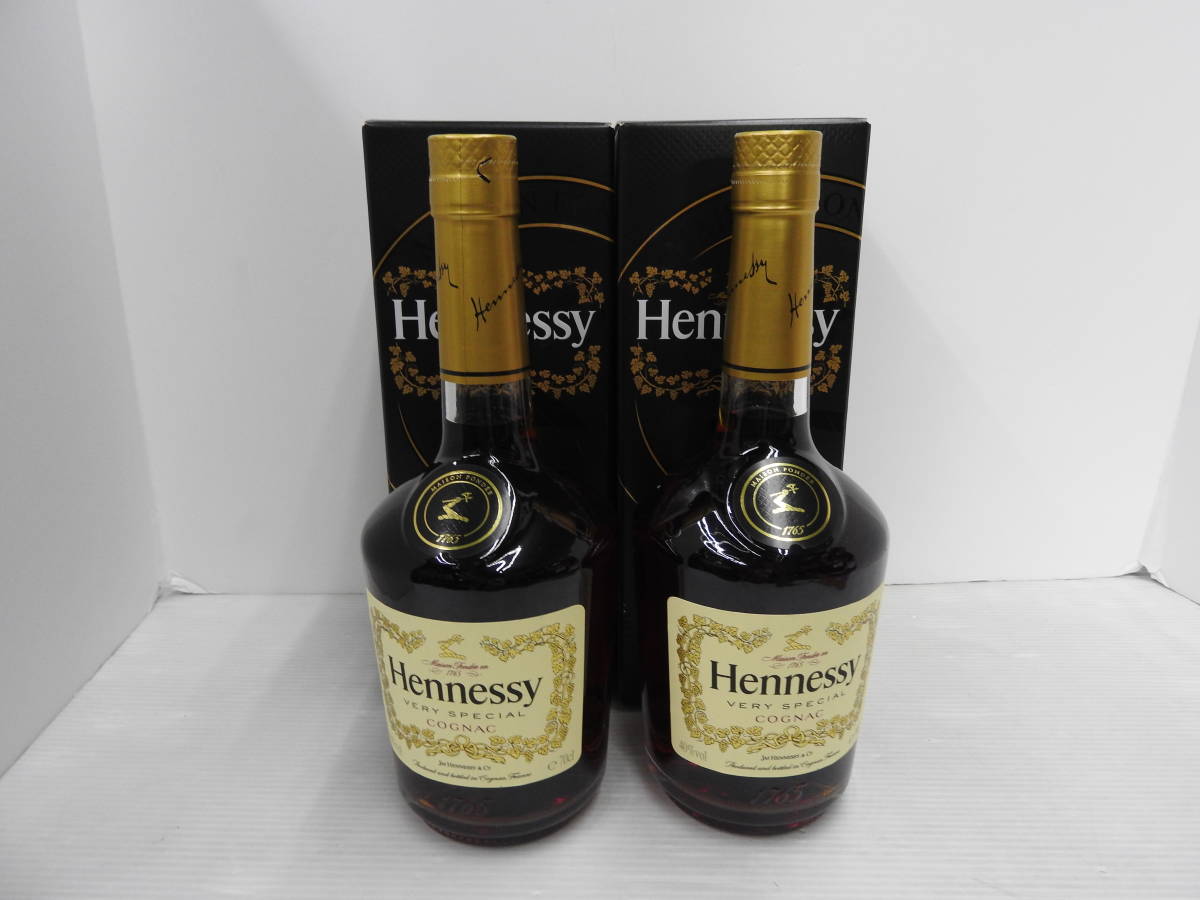 未開栓モエヘネシーディアジオ社取扱Hennessy xo 2本セット古酒