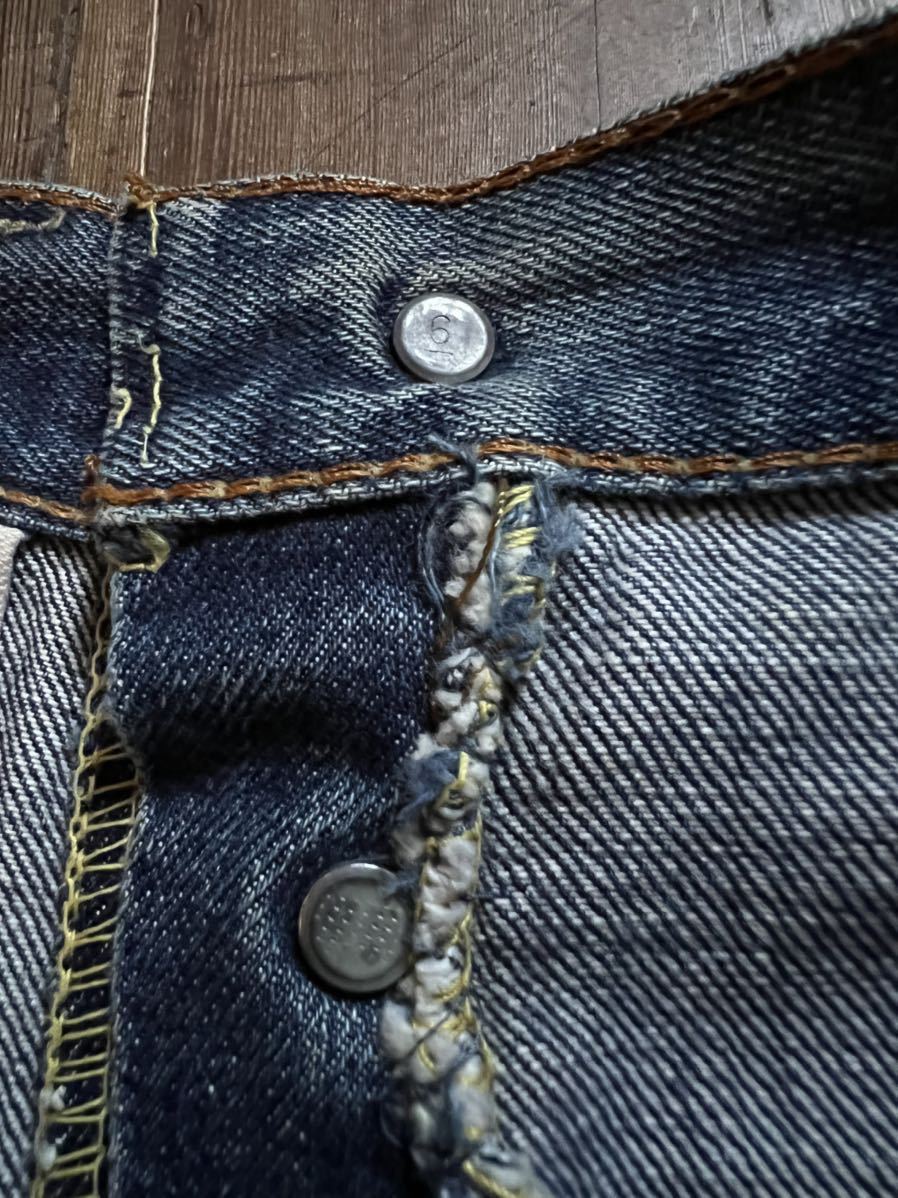 60s LEVIS 501 BIGE Sタイプ後期　鬼ヒゲ　蜂の巣　濃い目　ヴィンテージ ビンテージ オリジナル赤耳66前期後期501xx501zxx502505606 0 60s BIGE levi´s Aタイプ後期極上鬼ヒゲ-公式 70s