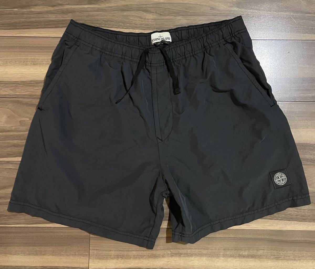 正規品，新品 Stone Island Garment Dyed Cotton Swim Shorts XL BLACK ストーンアイランド スイムショーツ 黒 MINNANO ミンナノ(Lサイズ以上)｜売買されたオークション情報、yahooの商品情報をアーカイブ公開 - オークファン Lサイズ以上