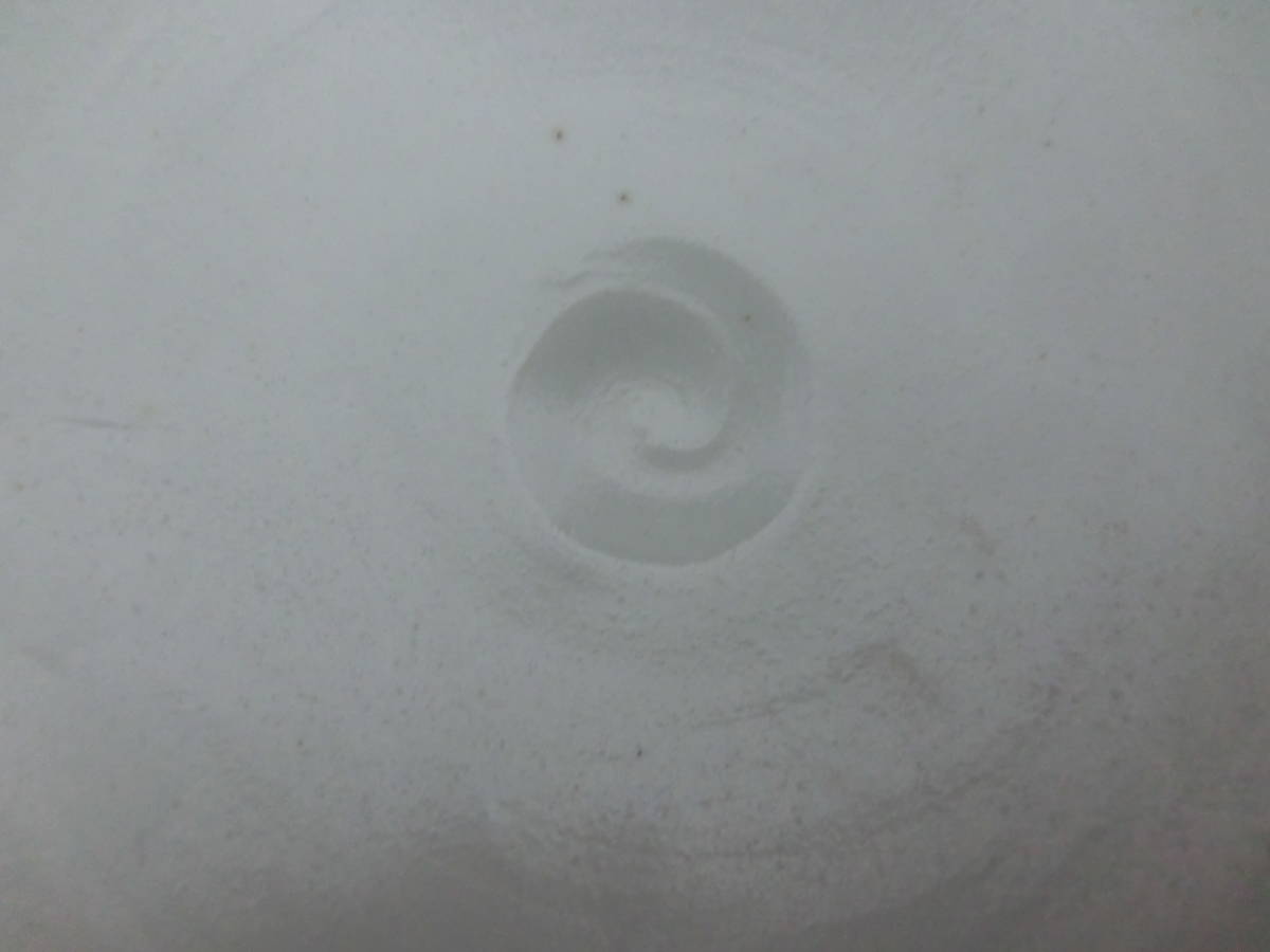 白磁茶碗（共箱付） 鯉江良二 : 作家「鯉江良二」 茶碗 ぐい呑 来待