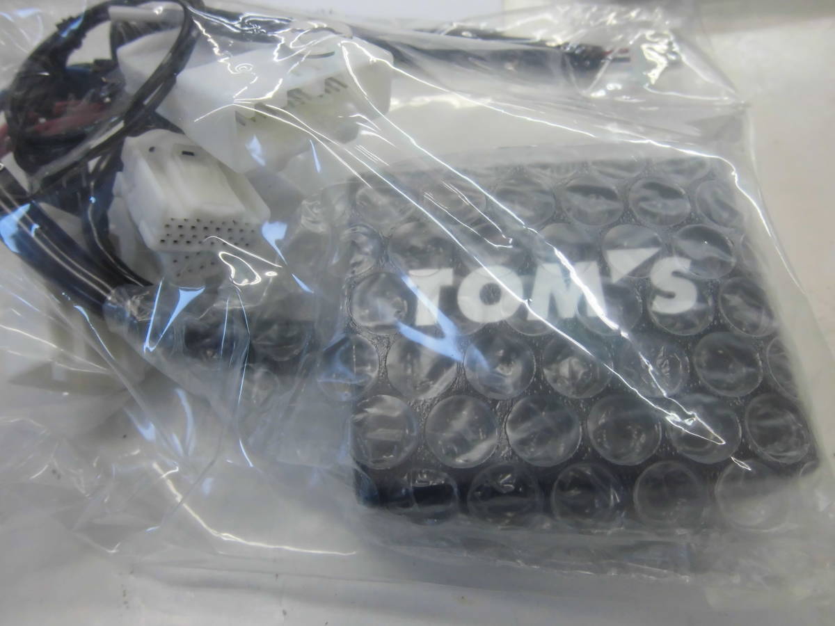 TV&NAVIジャンパー TVキット TOM'S トムス 09001-TTV27 未使用品 カムリ AVV50 プリウス ZVW30 プリウスGs ZVW30 プリウスPHV ZVW35 トムス TOMS⁄トムス 09001-TTV21 キャンセラー TV&amp;NAVi 0