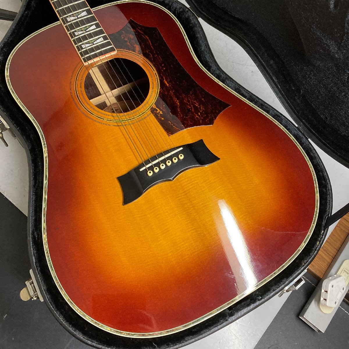 f001 YOKO 良品 MORRIS モーリス MG-60 アコースティックギター 縦ロゴ 