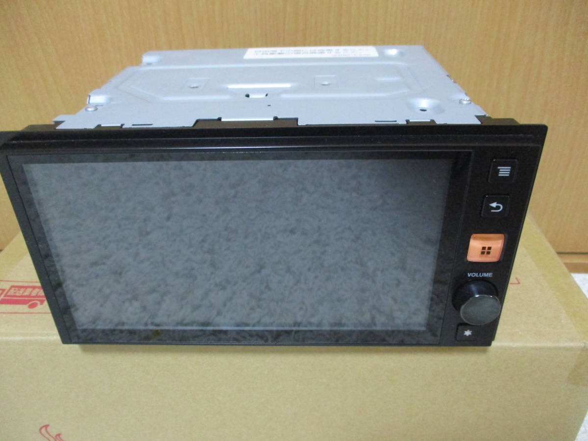 ★中古品★日産純正ディスプレイオーディオ MVH-7838ZN (B8185-C9961) Bluetooth HDMI AM/FM シリアル番号:: MFTM003365JP MVH-7838ZN 日産 - 純正モニター フリマアプリ ★中古品★日産純正ディスプレイオーディオ