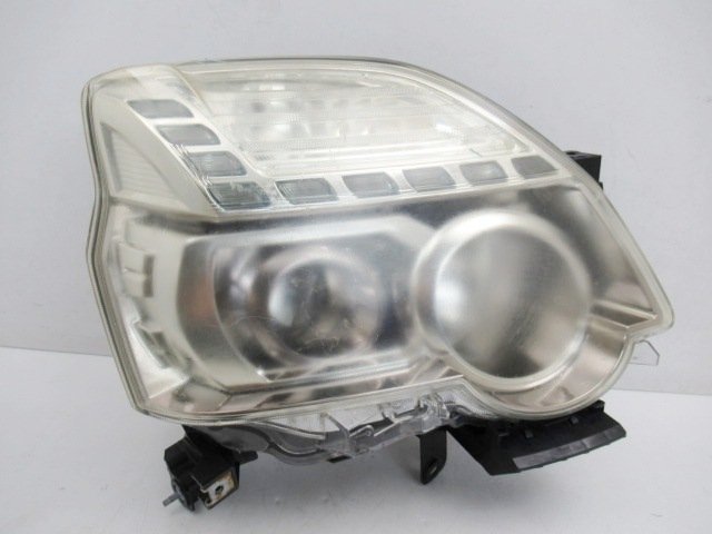 【安い，大人気】 日産 エクストレイル T31 後期 純正 右 ヘッドライト HID バラスト付き ICHIKOH 1849 n072630(ヘッドライト)｜売買されたオークション情報、yahooの商品情報をアーカイブ公開 - オークファン 日産用
