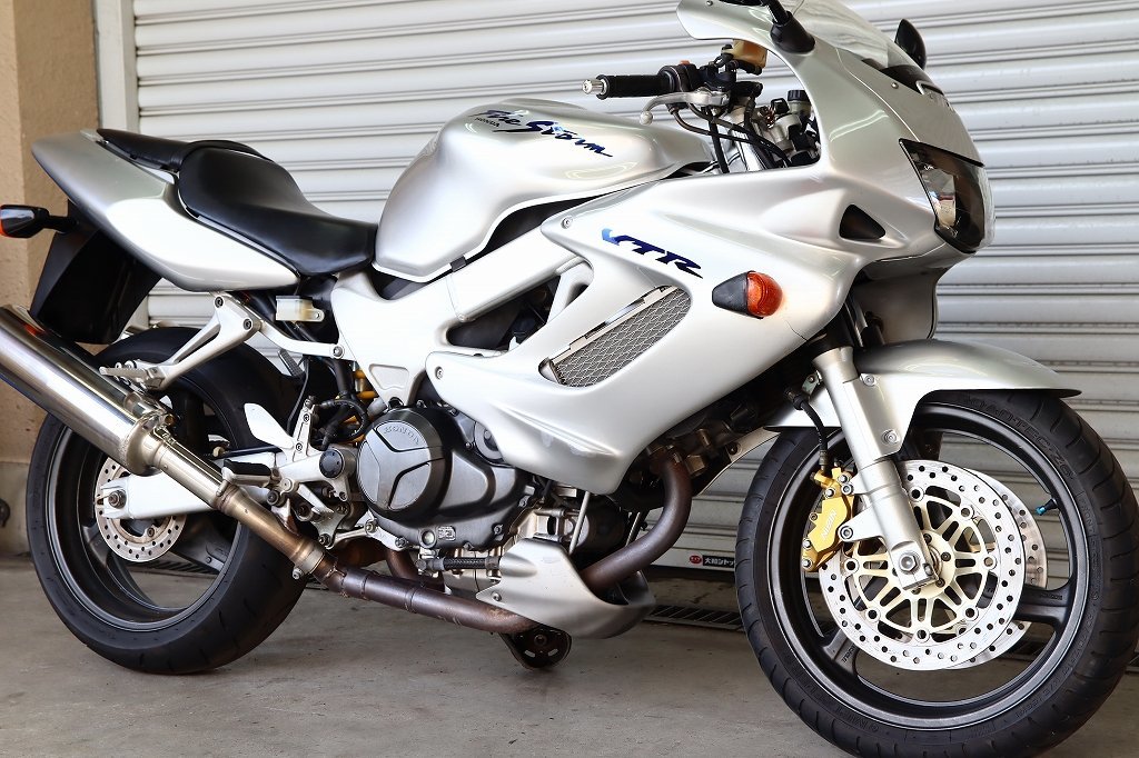 VTR1000F/ファイヤーストーム/SC36/外装コンディション自信あり/修復歴