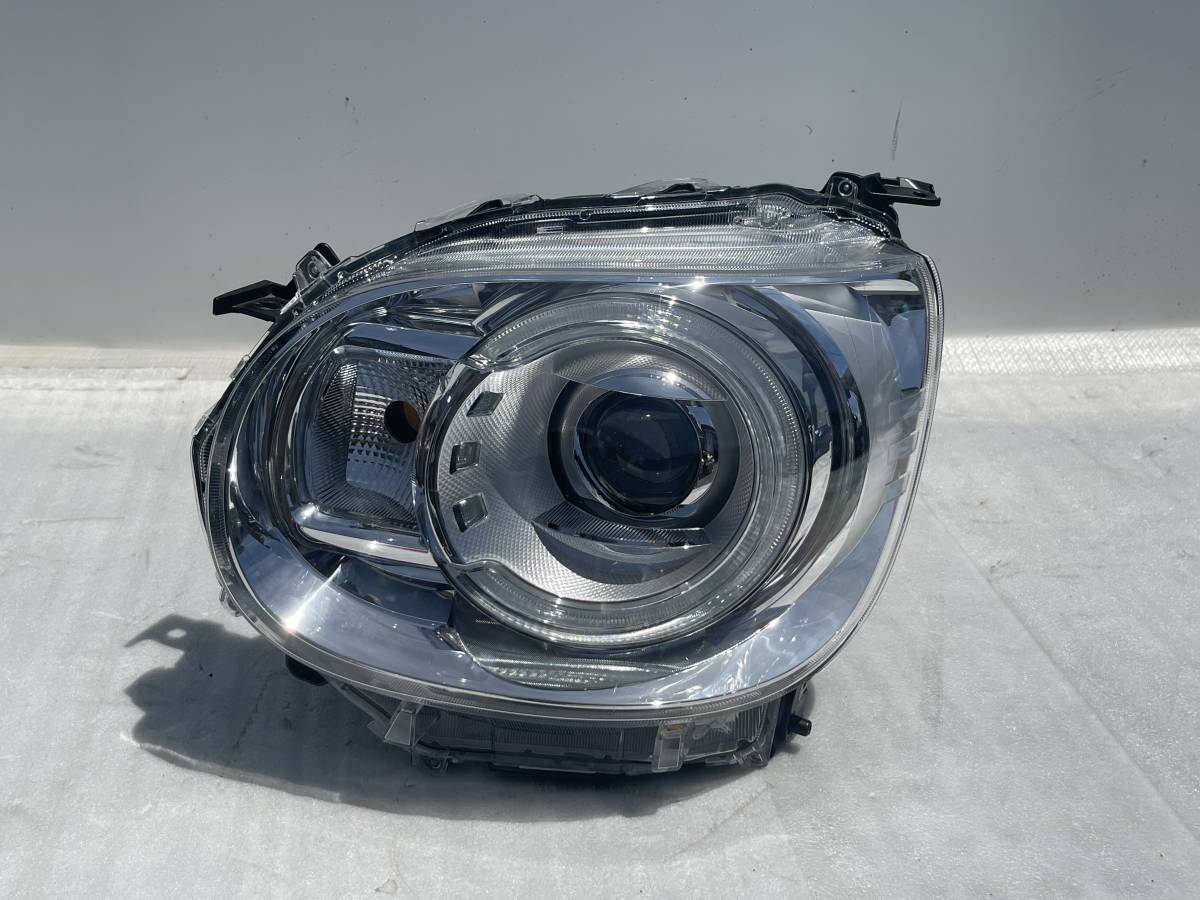 ムーヴキャンバス LA800S/LA810S 左ライト LED KOITO 100-69038 ムーヴ