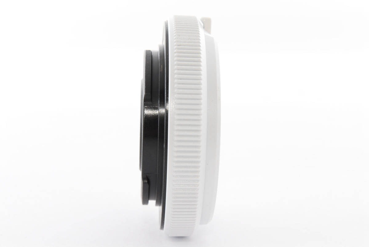 オリンパス 9mm F8.0 OLYMPUS FISHEYE BCL フィッシュアイボディーキャップレンズ 中古OLYMPUS #44 ボディキャップレンズ LENS ボディ F8 BCL-0980 極上美品OLYMPUS ボディキャップ