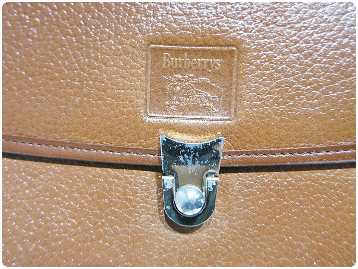 バーバリーズ バーバリー Burberry's BURBERRY 新品 レザー 希少BURBERRY 人気定番ノバチェック 美品 Burberrys | Burberry ショルダーバッグ 公式通販 コート BURBERRY(バーバリー)年代別タグ解説。トレンチコートの魅力