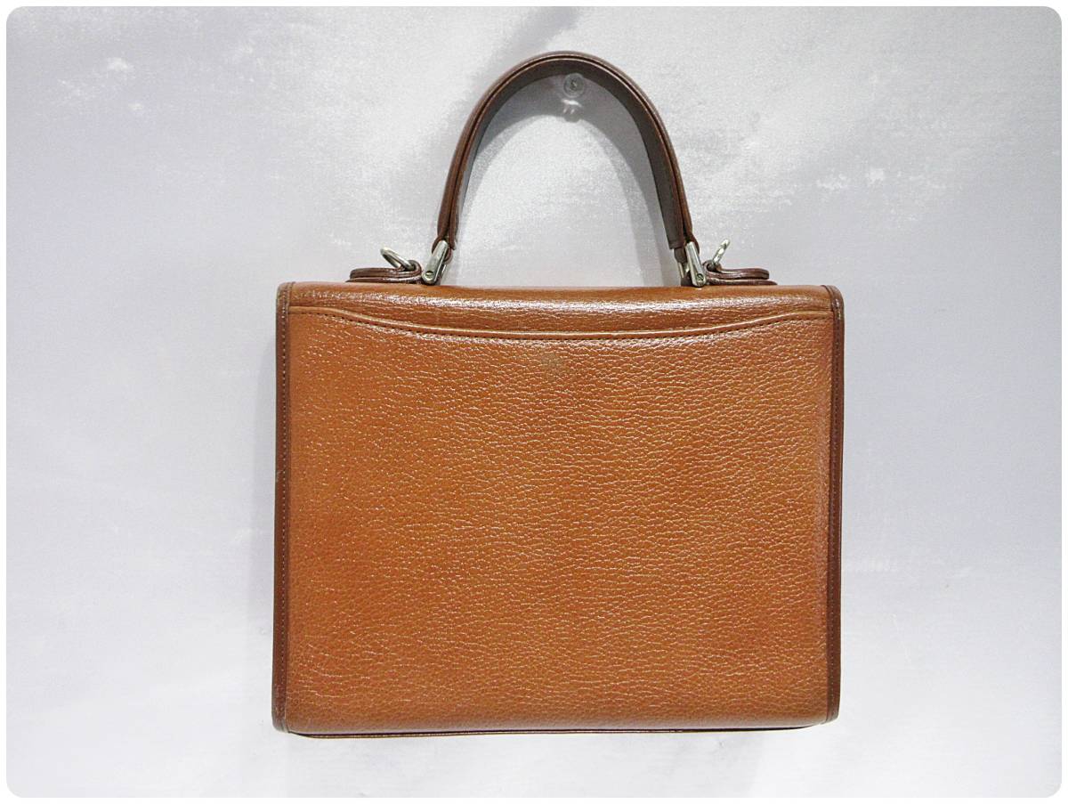 バーバリーズ バーバリー Burberry's BURBERRY 新品 レザー 希少BURBERRY 人気定番ノバチェック 美品 Burberrys | Burberry ショルダーバッグ 公式通販 コート BURBERRY(バーバリー)年代別タグ解説。トレンチコートの魅力