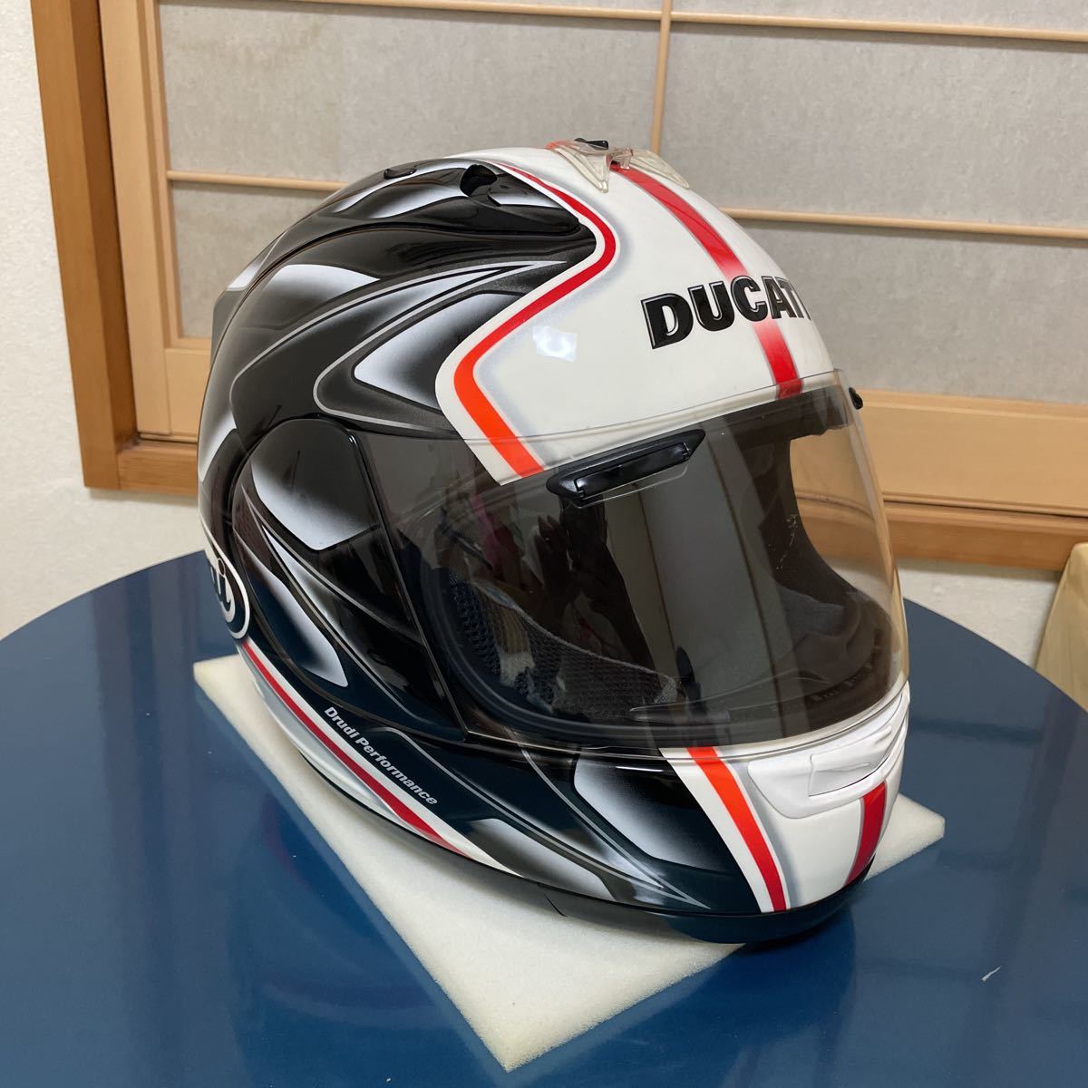 Arai(アライ) DUCATI(ドゥカティ) RX-7RR4 DUCATI 57〜58 Mサイズ 外観 
