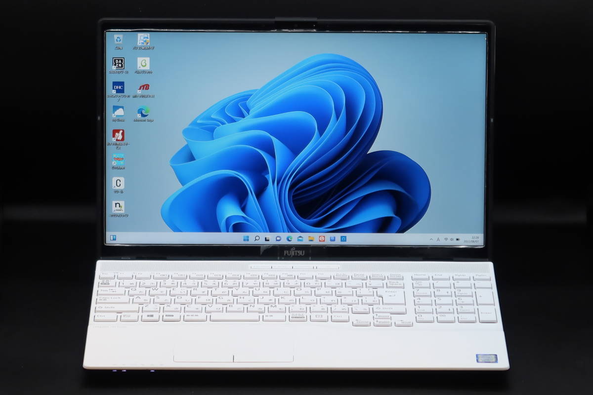 ☆富士通 AH50/D3 FMVA50D3WP Core i7-8565U SSD1TB メモリ8GB フルHD 